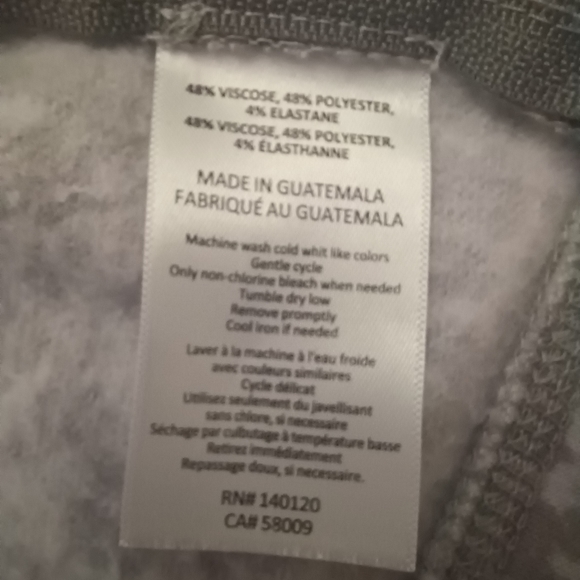 Stella & Dot Grey Leopard Side Zip Pullover Sweater size Small - Picture 9 of 13